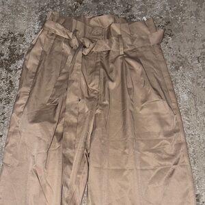 Women’s Tan Pleated Pants